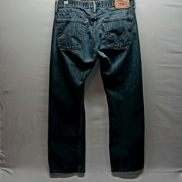 Levi's 514 Jeans Mens 36 X 30 Slim Straight Blue Denim - Picture 5 of 10